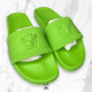 *NEW* Versace Medusa Pool Slides Green 10.5 US / 43.5 EU